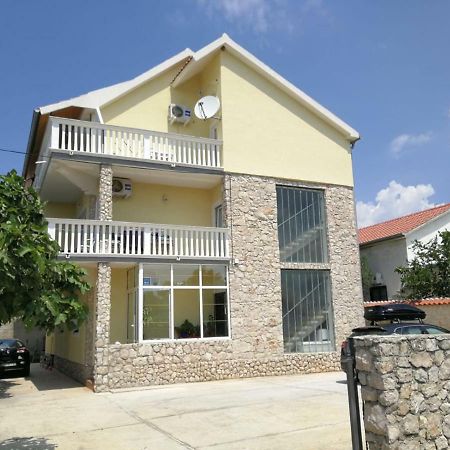 Guesthouse Sovlje Tribunj  Ngoại thất bức ảnh